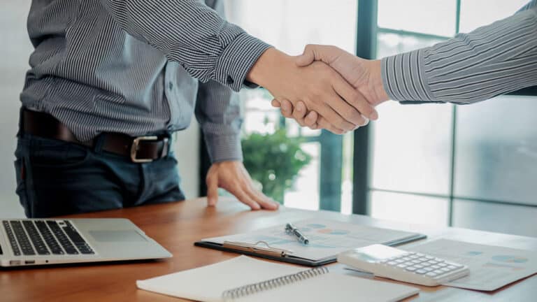 Handshake - The Risk of Rushing Your Insurance Setup